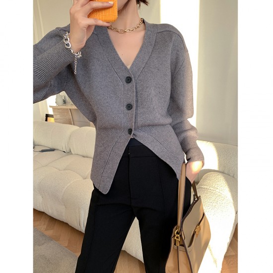 2023 Loose outer sweater for women, V-neck, fashionable soft waxy knitted cardigan, wide shoulders, waist, short style